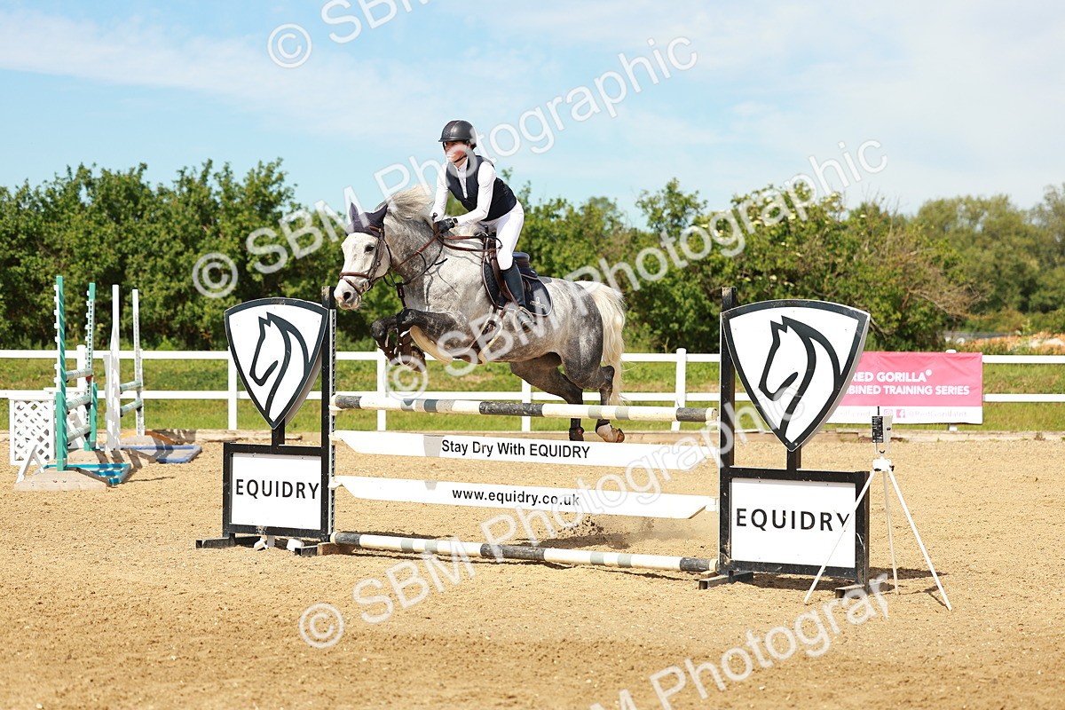 SBM_002526 - Class 4 - Senior Newcomers - 1.10m