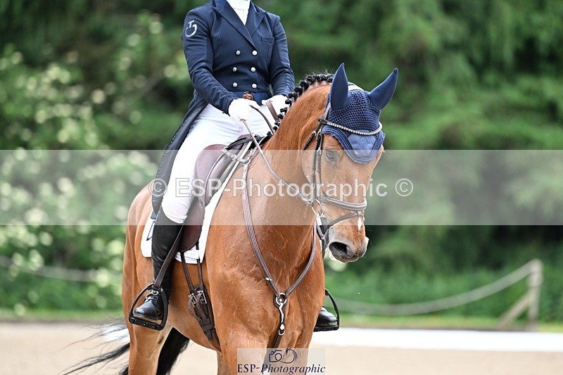 260529A-102853-07833 - G-755-Kate.Rocher-Smith