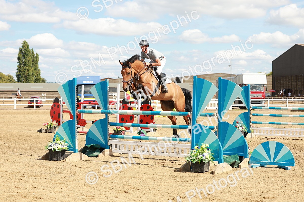SBM_020465 - Class 23 - Senior Foxhunter - 1.20m