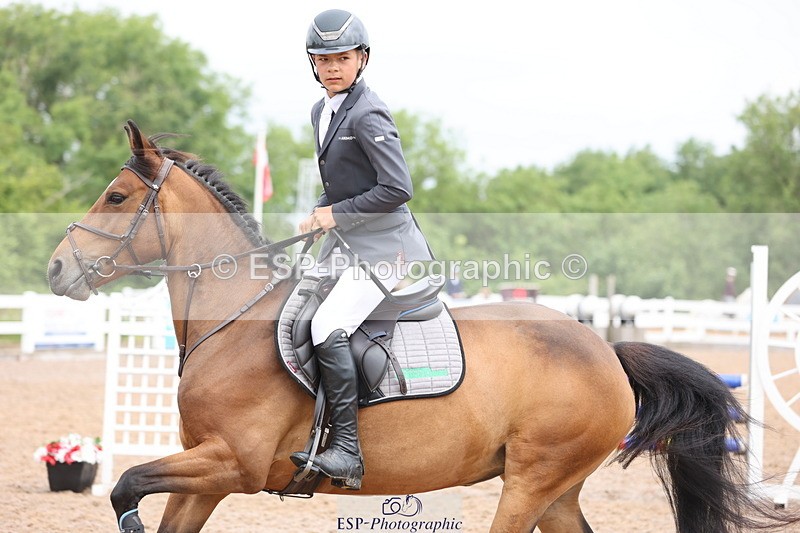 240630A-111946-12596 - Cls 31 Discovery and 90cm Open