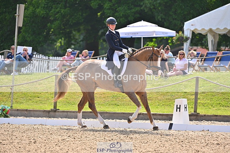 250523A-153051-07876 - A-057-Tabitha.Moore-BILLY.HOODOOS