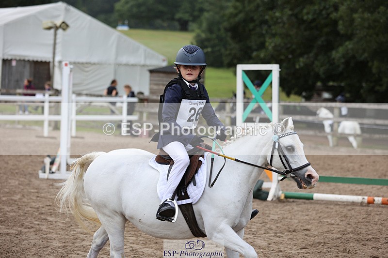 240822X-091850-00438 - 40cm R1 8.30 to 9.30