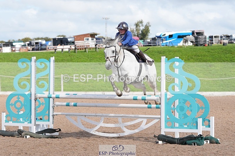 250921-115340-02567 - Cls 6 Pony Newcomers and 1m