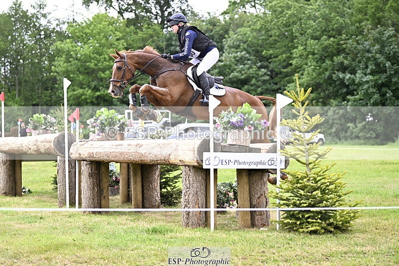 250524A-161349-14512 - C-260-Georgie.Frow-RIVERSTOWN.ROYAL