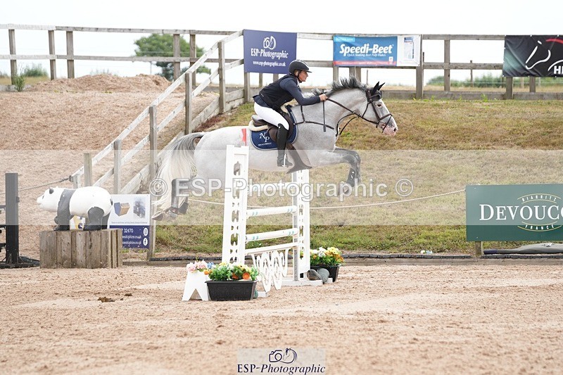 250718-115103-10130 - Cls 2, 3 Star Small Tour Break til End