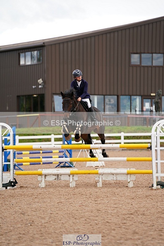 250921-144116-04112 - Cls 27+28 Club and Schools 1m