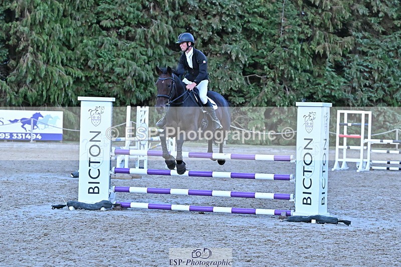 250829A-200624-03883 - Cls 12 1.05m Amateur Quali and Open