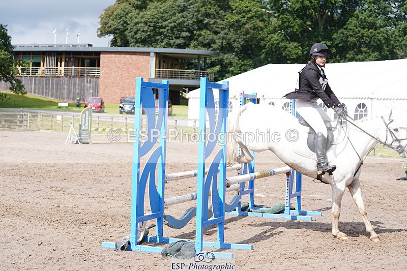 240824X-120620-23838 - 80cm Round 1 12.00 to 13.00