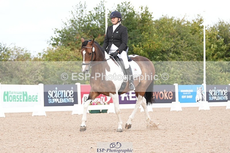 250906-110451-01938 - 026-Alison.McCarthyFarleaze.Lady.Sylvia