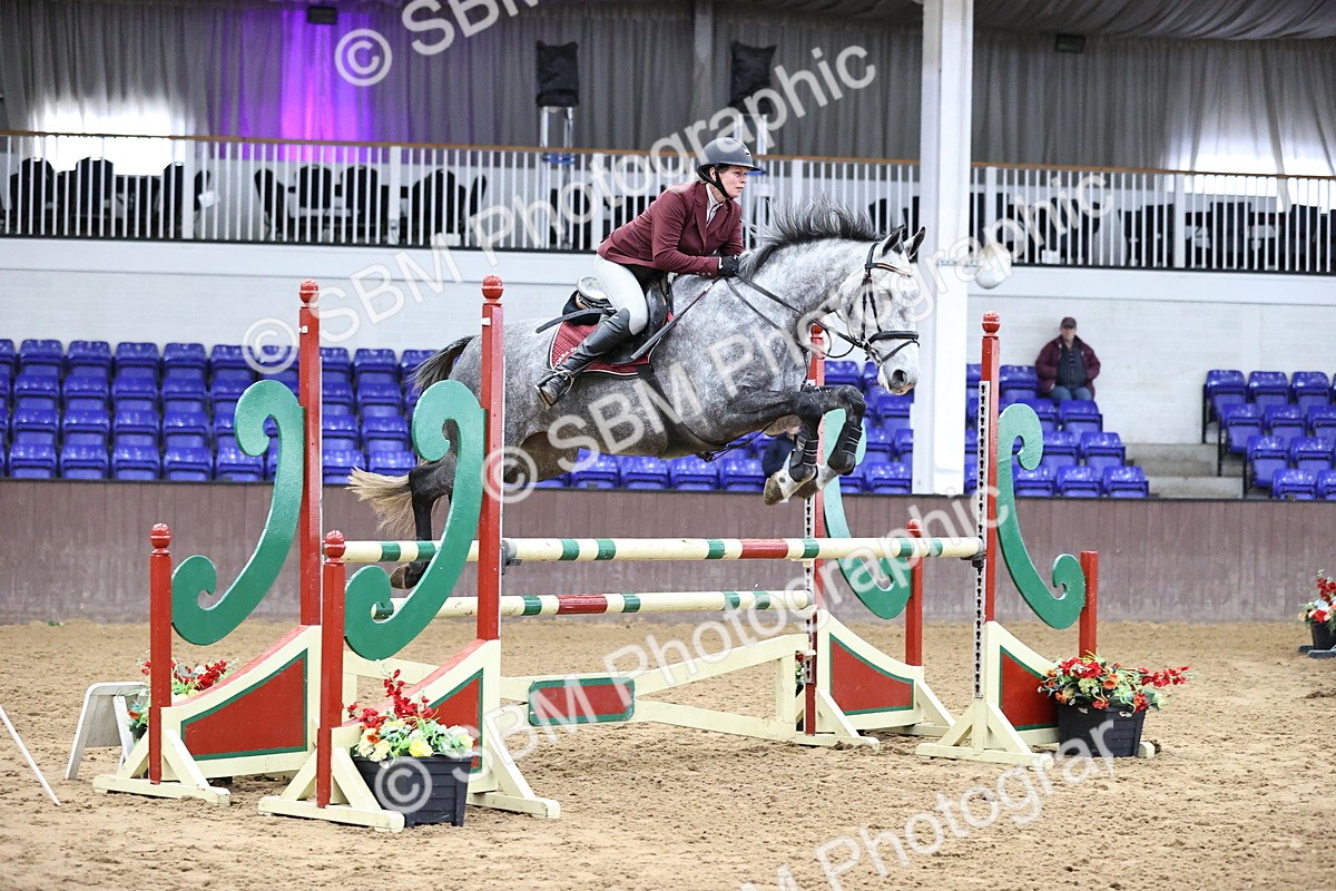 SBM_001409 - Class 4 - Senior Newcomers - 1.10m Open