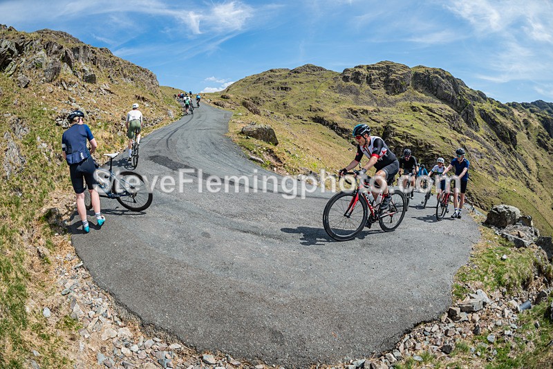 142037 - Hardknott Hairpin 14.00 - 15.00