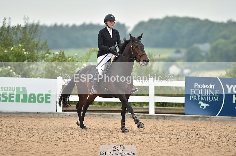 230611A-112648-04781 - Cls 33 95cm Amateur Qualifier