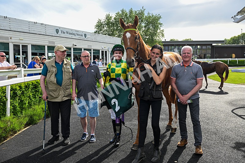 300526-Race 7-Red Rifle-0690 - Race 7 17.17pm Bet At racingtv.com Handicap