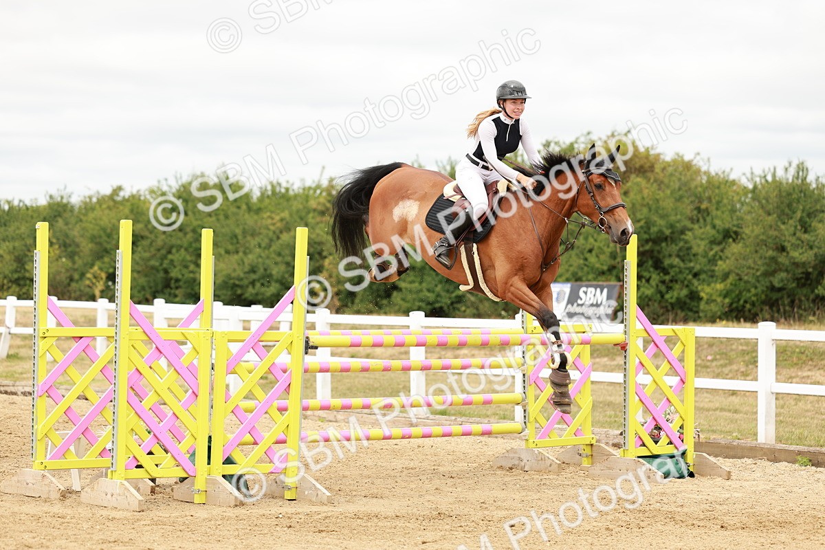 SBM_017703 - Class 21 - Senior Newcomers Championship 2d Rd