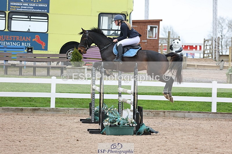 240406A-132214-03778 - Cls 23 1.05m National Amateur Quali