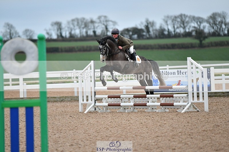 240112A-090922-00032 - Cls 1 Clear Round