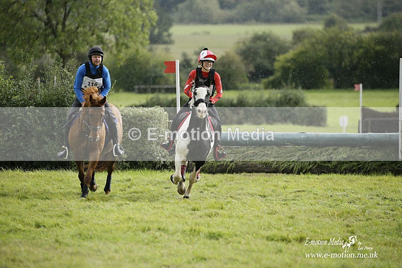  WWHT 031021 3661 - Intermediate Pairs (0.90m) 03/10/21