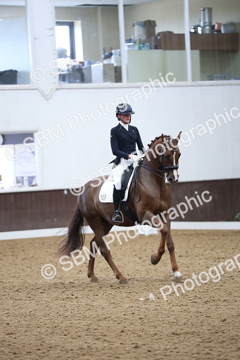 SBM_003925 - Class 8 - Advanced Medium 6 Silver