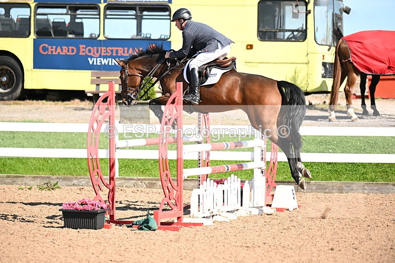 240914A-150449-07946 - Cls 25-S 1.10m Amateur Qualifier