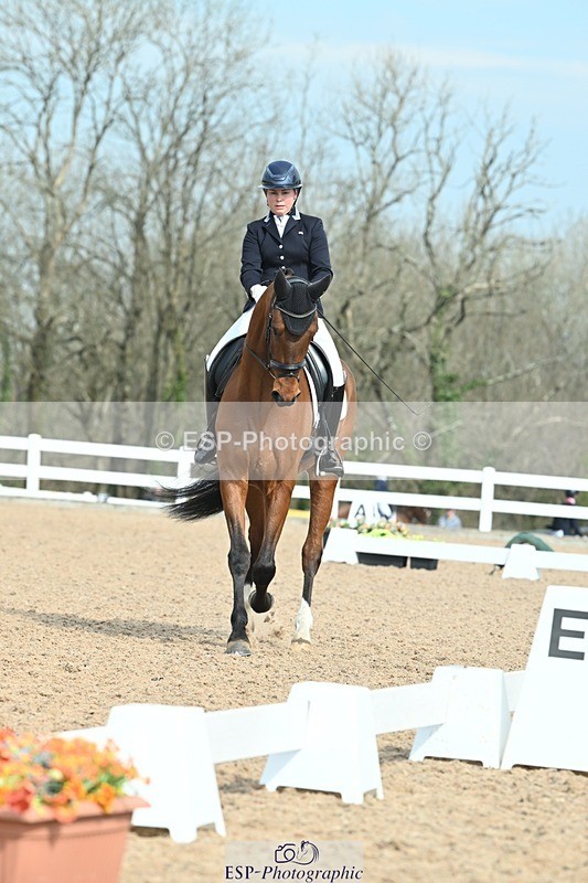 250403-103212-01429 - 036-Abbie.Newbury-Seagry.Viceroy