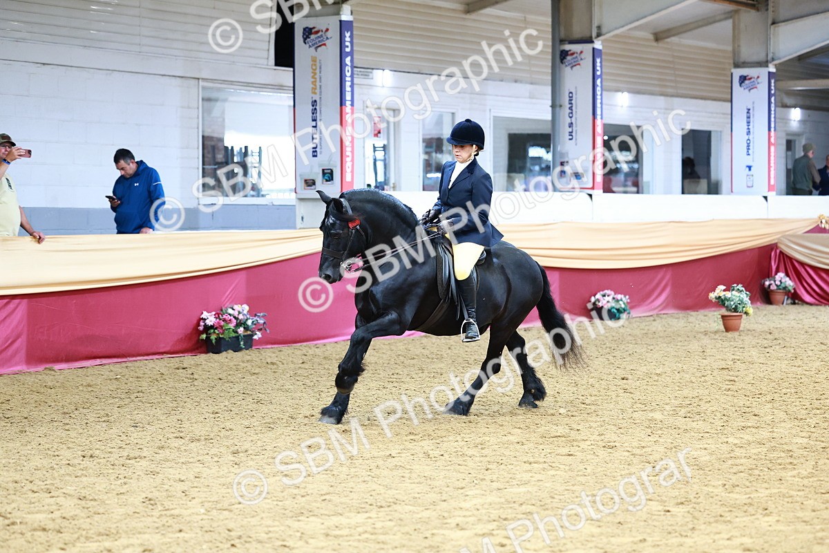 SBM_23743 - Class 905 - Supreme Final - Ridden Veteran