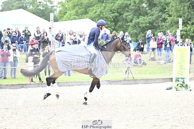 250525A-161557-18615 - Presentations Section C CCI 2 Star Long