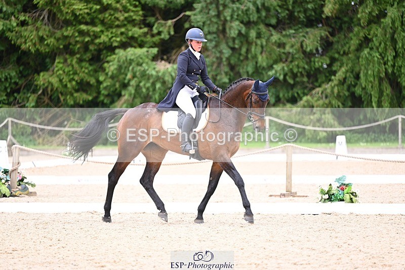 240524-120420-09161 - 524-BALLYVALLY_BAY-Rachel_Rendle