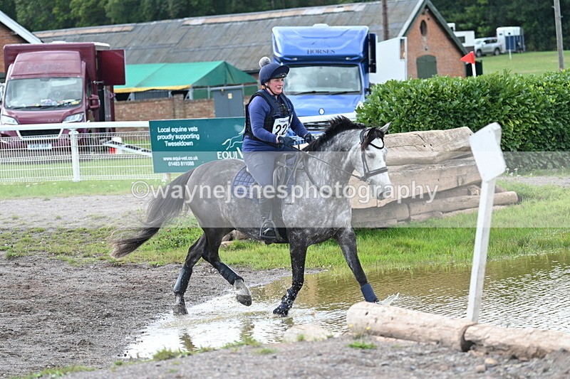 WJ7_0366 - Time 11:36 to 12:00