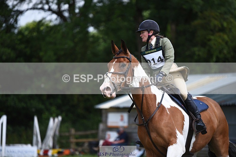 240630-114248-00463 - 914-Rachael_Brockington-Jynwood_Clear_Cut