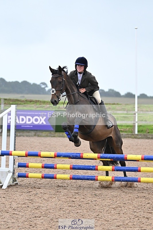 240813-175306-00524 - Classes 5 A&B & 6 80cm