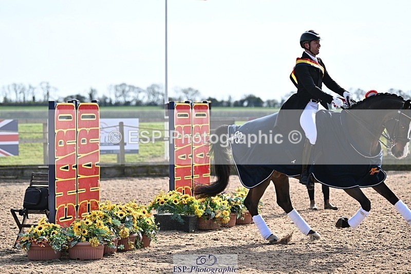 250404-155754-07324 - Cls 7 FEI Inter I Presentations