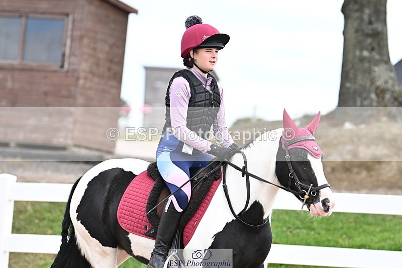 250821B-121549-00375 - Group D - Thomasina