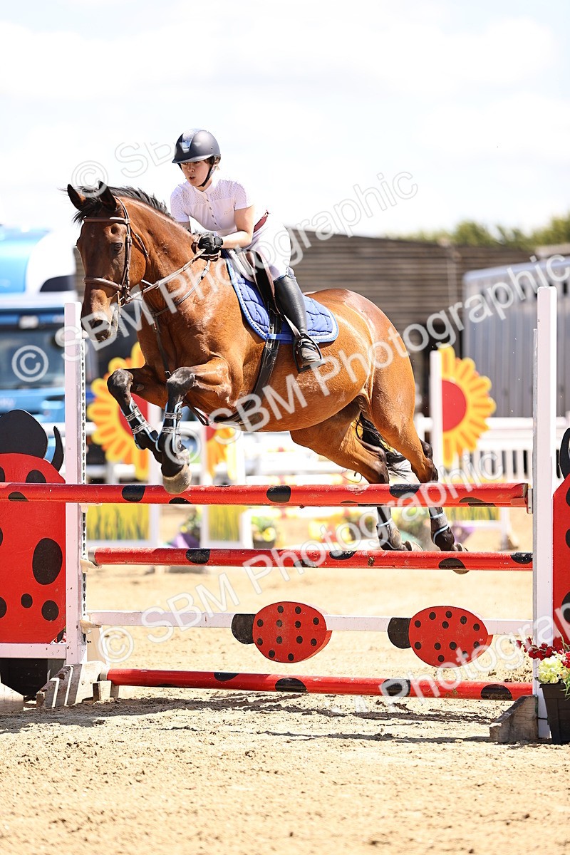 SBM_014840 - Class 15 - Senior Newcomers - 1.10m Open