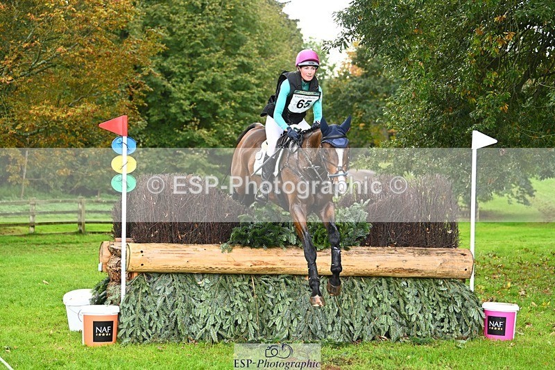 231020-125346-09105 - 065-SIR.HENRY.HALL-Jess.Rimmer-XC