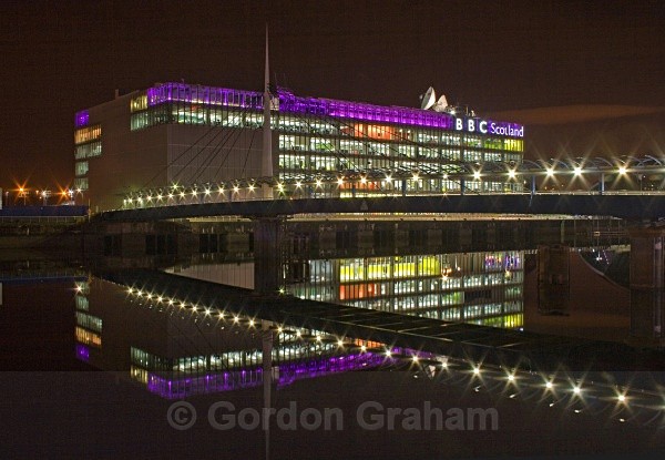 Bells bridge & BBC building - General