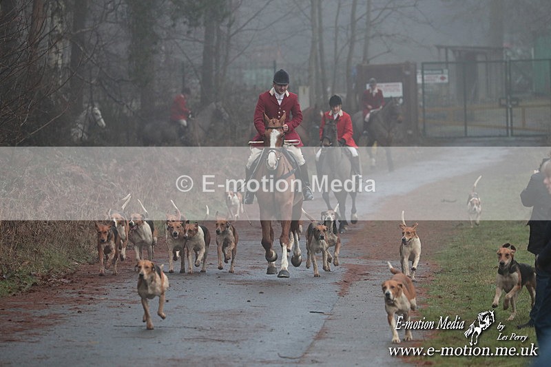 HUPY 261224 135 - Pytchley with Woodland Hunt Boxing Day Meet 26th December 2024