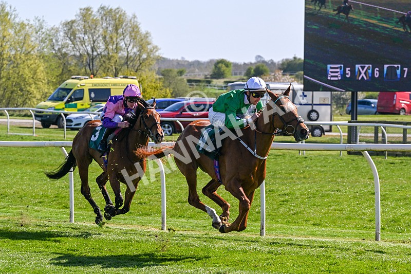 220426-Race 4-Borjina-0492 - Race 4