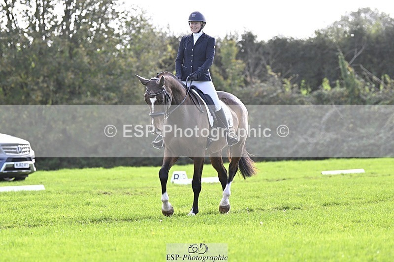 241025-132746-09453 - 378-Fern.Hordern-SHES.ALL.THAT