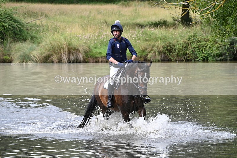 WJ7_2106 - Time at Water 11:14 to 11:36