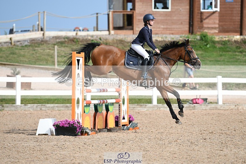 250725-164130-03990 - Cls 10 1.05m Amateur Quali