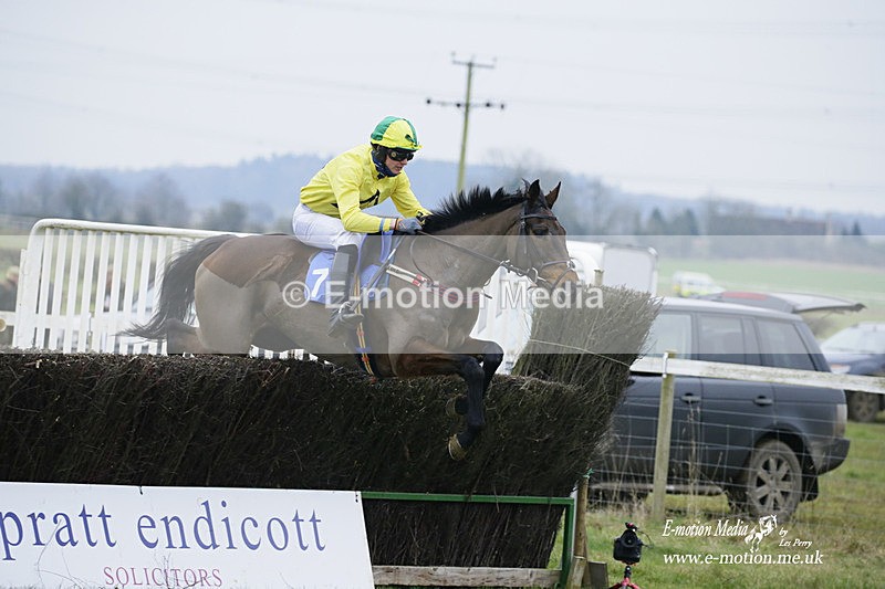 PtP 230122 242 - Cocklebarrow Races - Heythrop Hunt - 23/01/22