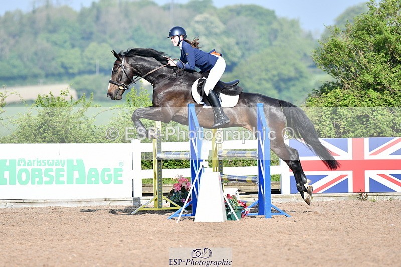 240512A-085329-17006 - Cls 39 British Novice and 90cm Open