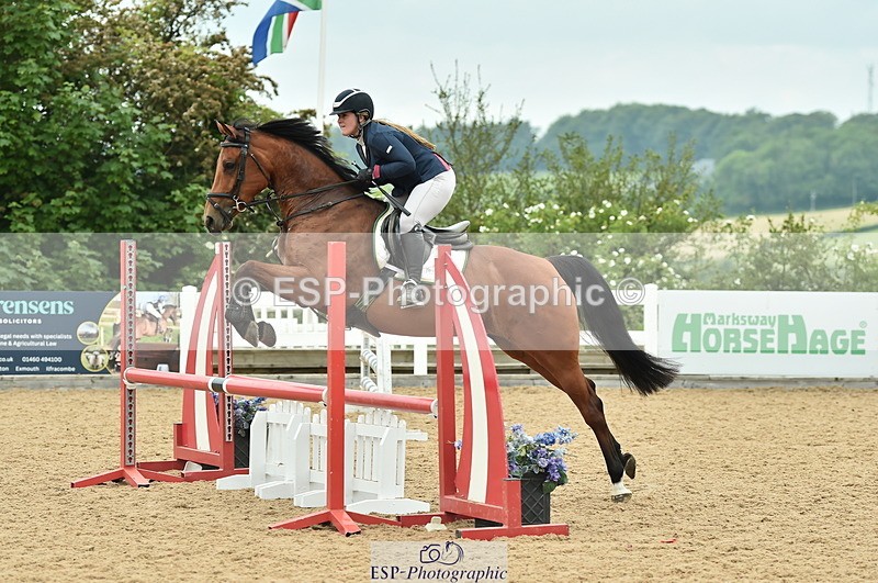 230611A-102454-04634 - Cls 32 85cm Amateur Qualifier