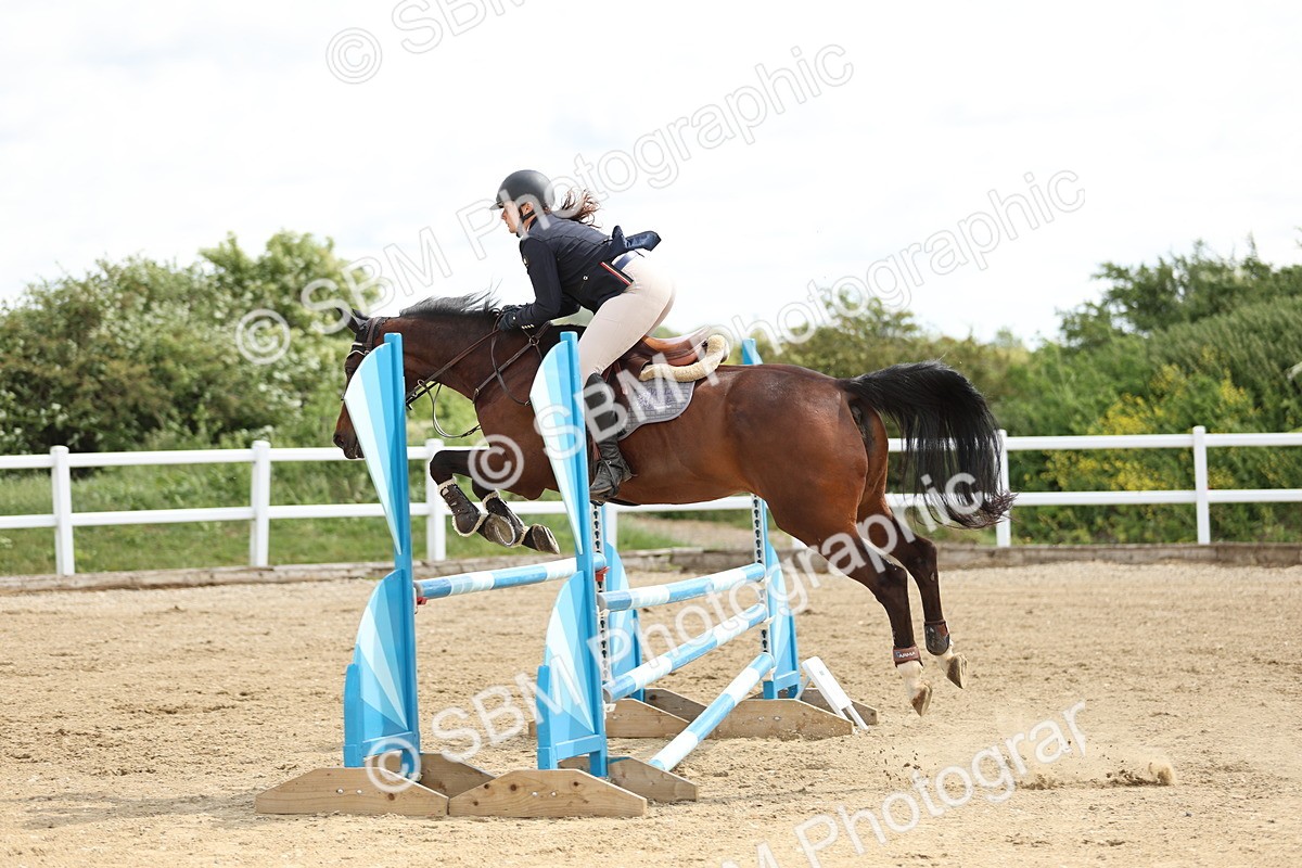 SBM_000301 - Class 2 - Senior British Novice - 90cm