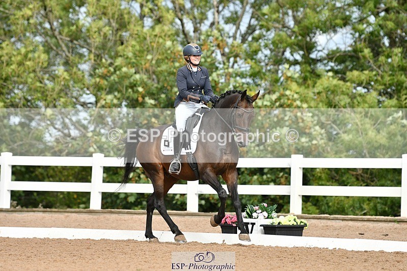 250906-100725-00582 - 098-Lucie.StokoeDionis