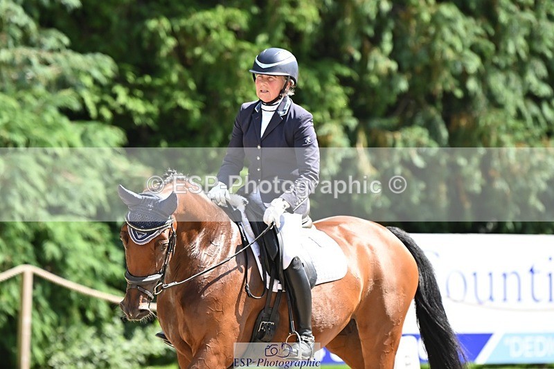 240811-143823-06402 - 231-Louise.Hutchinson-Donnarella