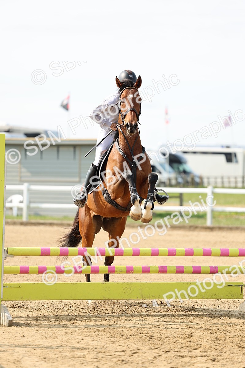 SBM_003868 - Class 15 - Clear Round