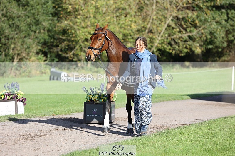 241027-095756-15604 - 551-Isabella.Moreton-LIMITED.EDITION