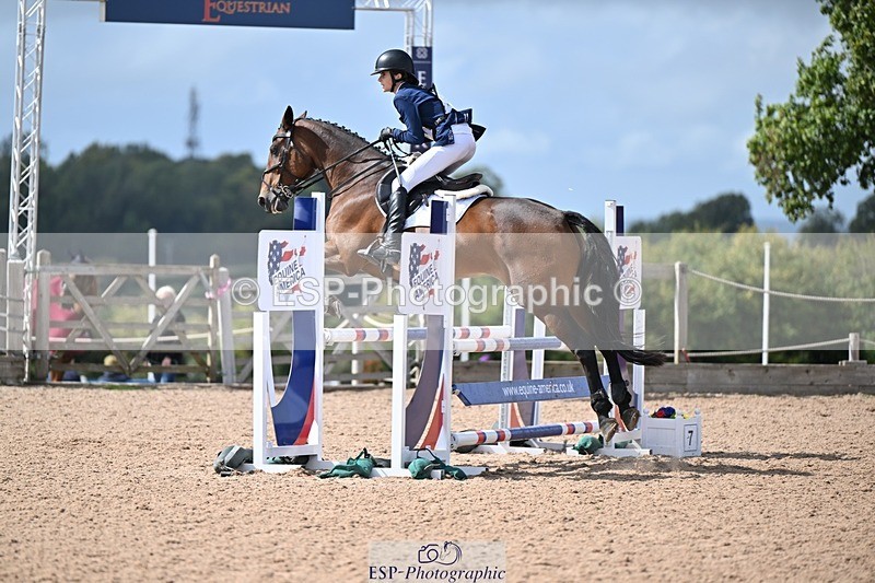 250831-142131-11112 - O-717-Evie.Matthews