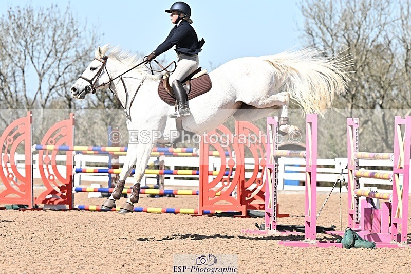 250409-135243-00681 - Snr Fox & 1.20m Open